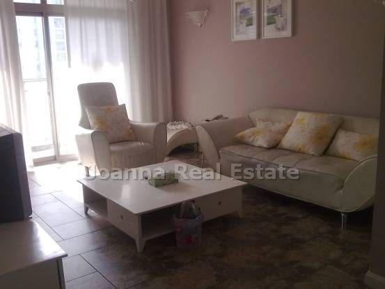 Apartment in Industrial Park District 