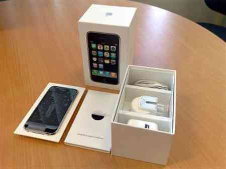 BUY NEW iPHONE 3Gs 32Gb AT $230USD,HTC HD2 AT $240USD,BOLD 9700 AT $230USD 230 