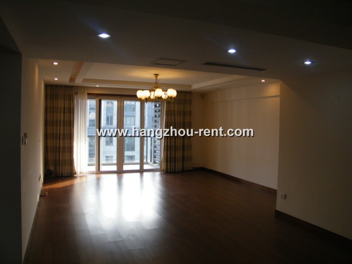 Apartment near carrefore and west lake for rent 