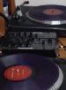 NUMARK DJ TURNTABLE 